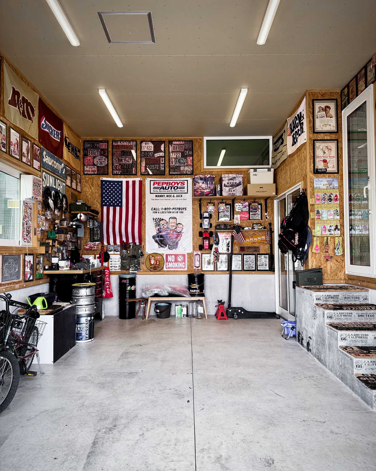 趣味を愛する大人の秘密基地の内観 1