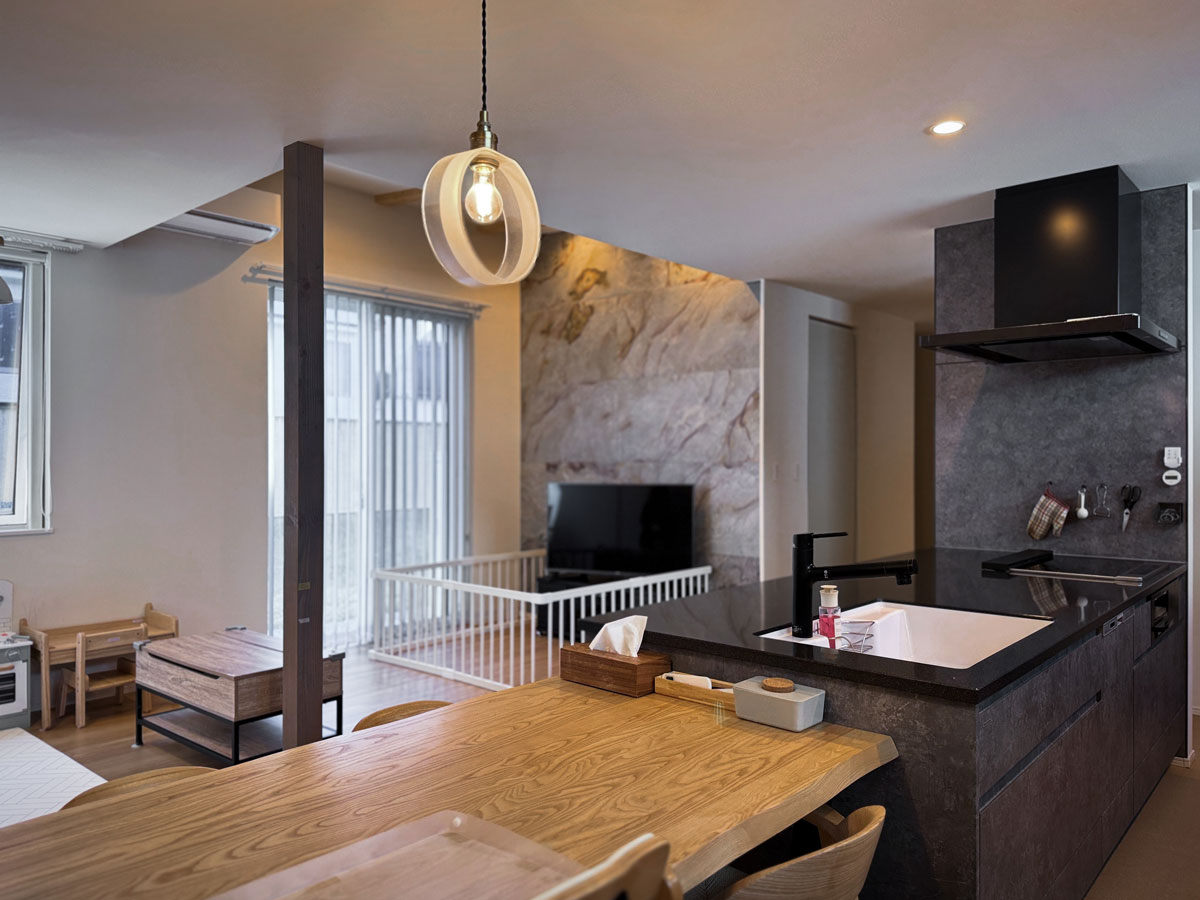 知性と安らぎが共鳴する平屋